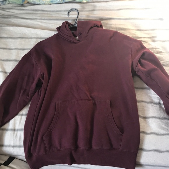 maroon hoodie - Picture 1 of 1
